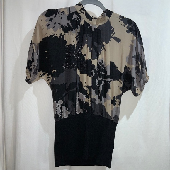 Saks Fifth Avenue silk blouse Sz 4 abstract print bow back tie dolman sleeve - Picture 5 of 9